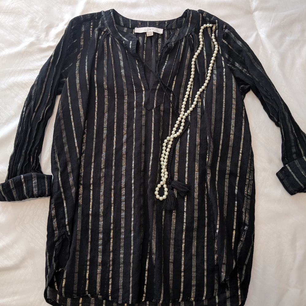 ♥️ EUC Loft Blouse